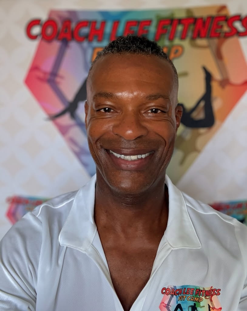 headshot of Coach Lee